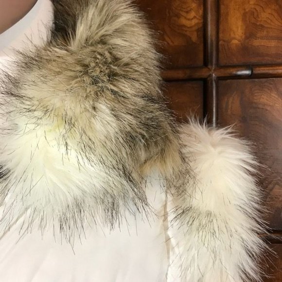 NWOT Moda International Sugar Removable Faux Fur Puffer Vest - Picture 14 of 16